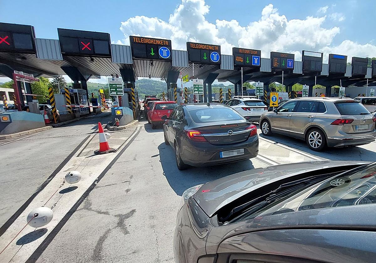 Peaje de la AP-8 en Zarautz.
