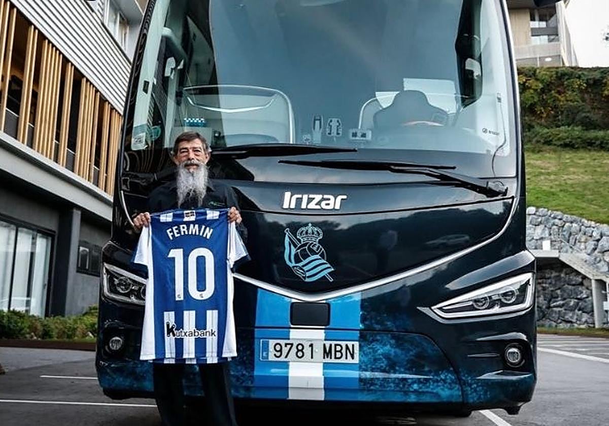 Fermín, el empleado de la Real Sociedad que dice adiós tras 30 años en el club: «Gracias por cuidarnos tan bien»