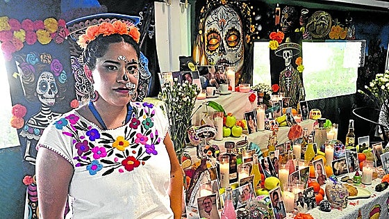 Altares mexicanos por los muertos