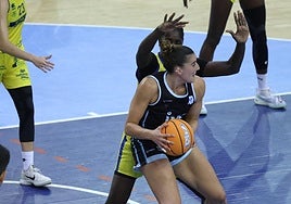 Eraunzetamurgil juega en el poste bajo ante el Gran Canaria