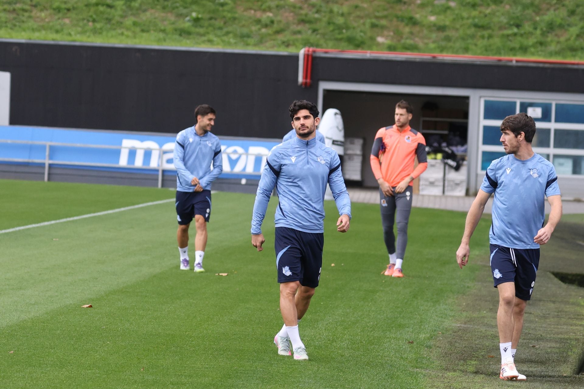 Buen ambiente y mucha ilusión en la víspera del derbi