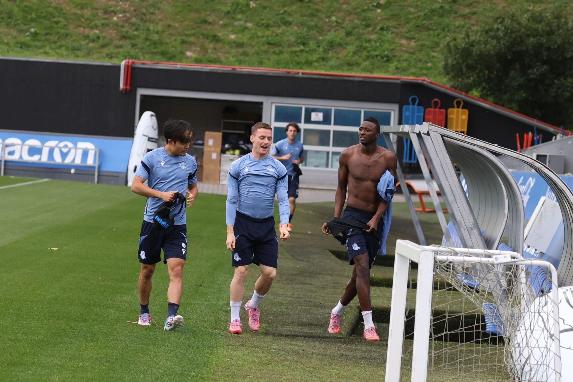 Buen ambiente y mucha ilusión en la víspera del derbi