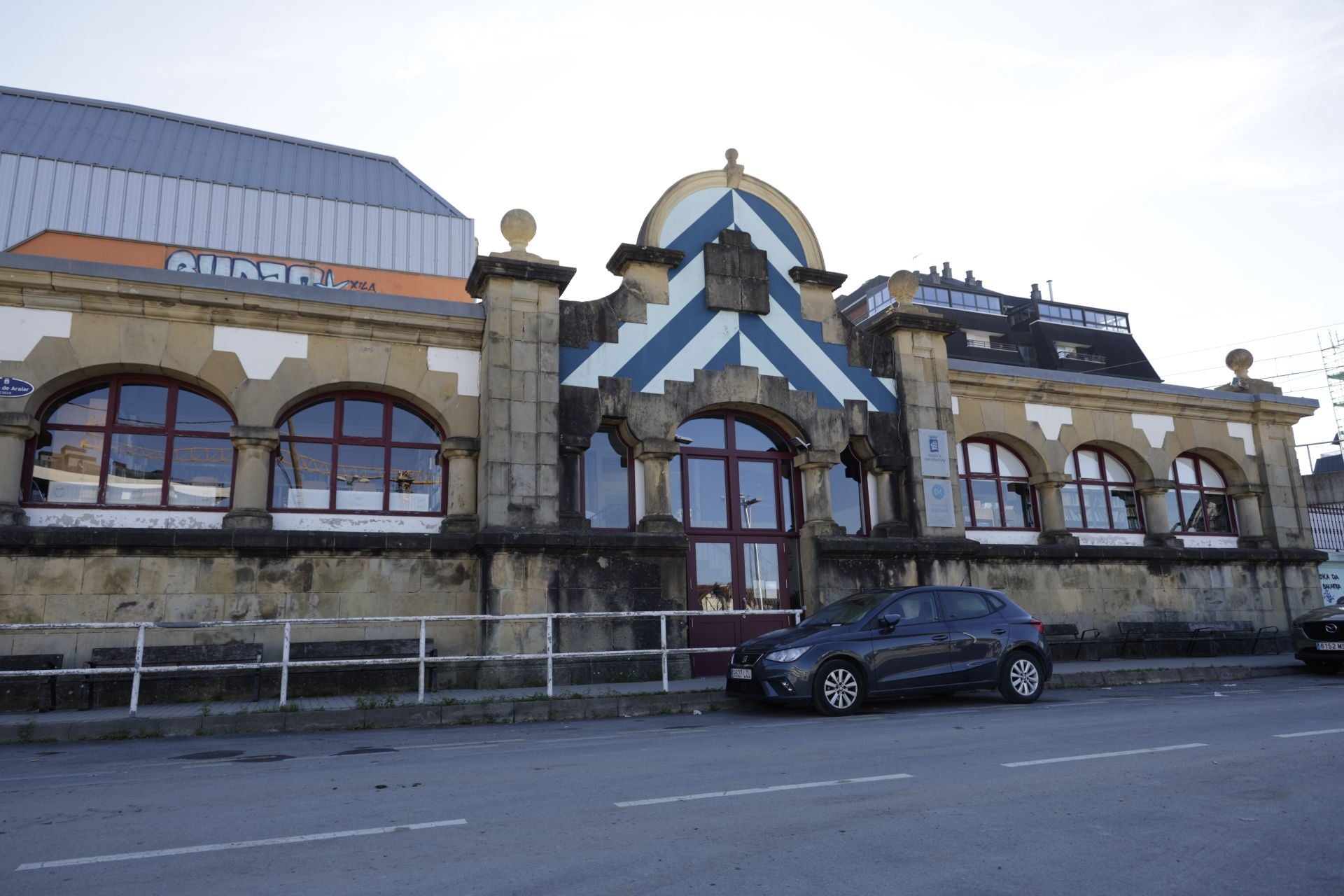 Casa de cultura de Loiola.