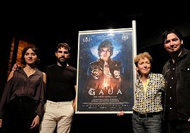 Erika Olaizola, Xabi 'Jabato' López, Iñake Irastorza y Paul Urkijo, en la presentación de la película que inauguró la Semana de Cine Fantástico y de Terror.