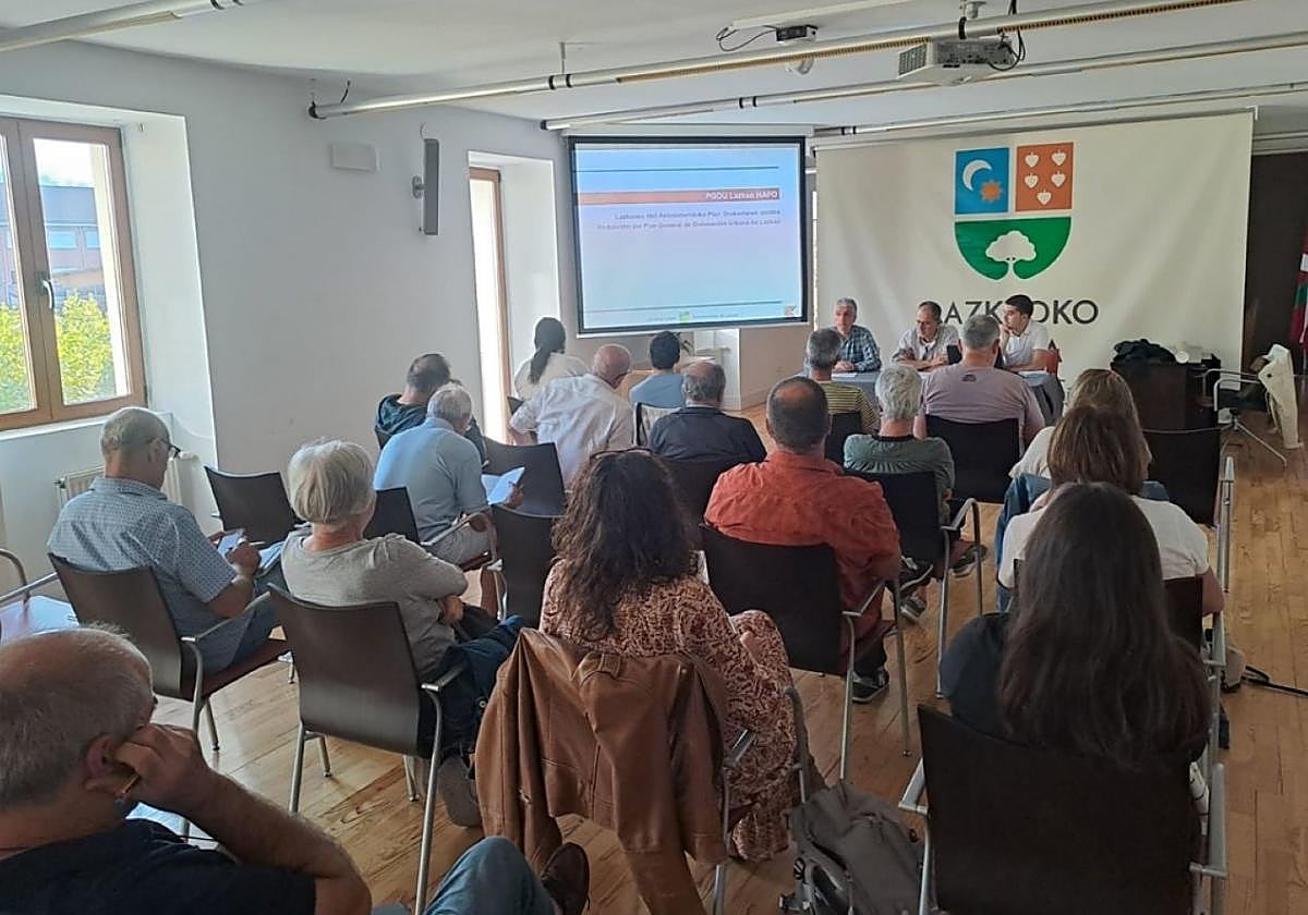 Imagen de la primera sesión celebrada en el Ayuntamiento.