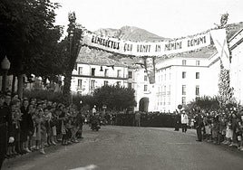 Paso por Tolosa de la comitiva del primer Obispo.