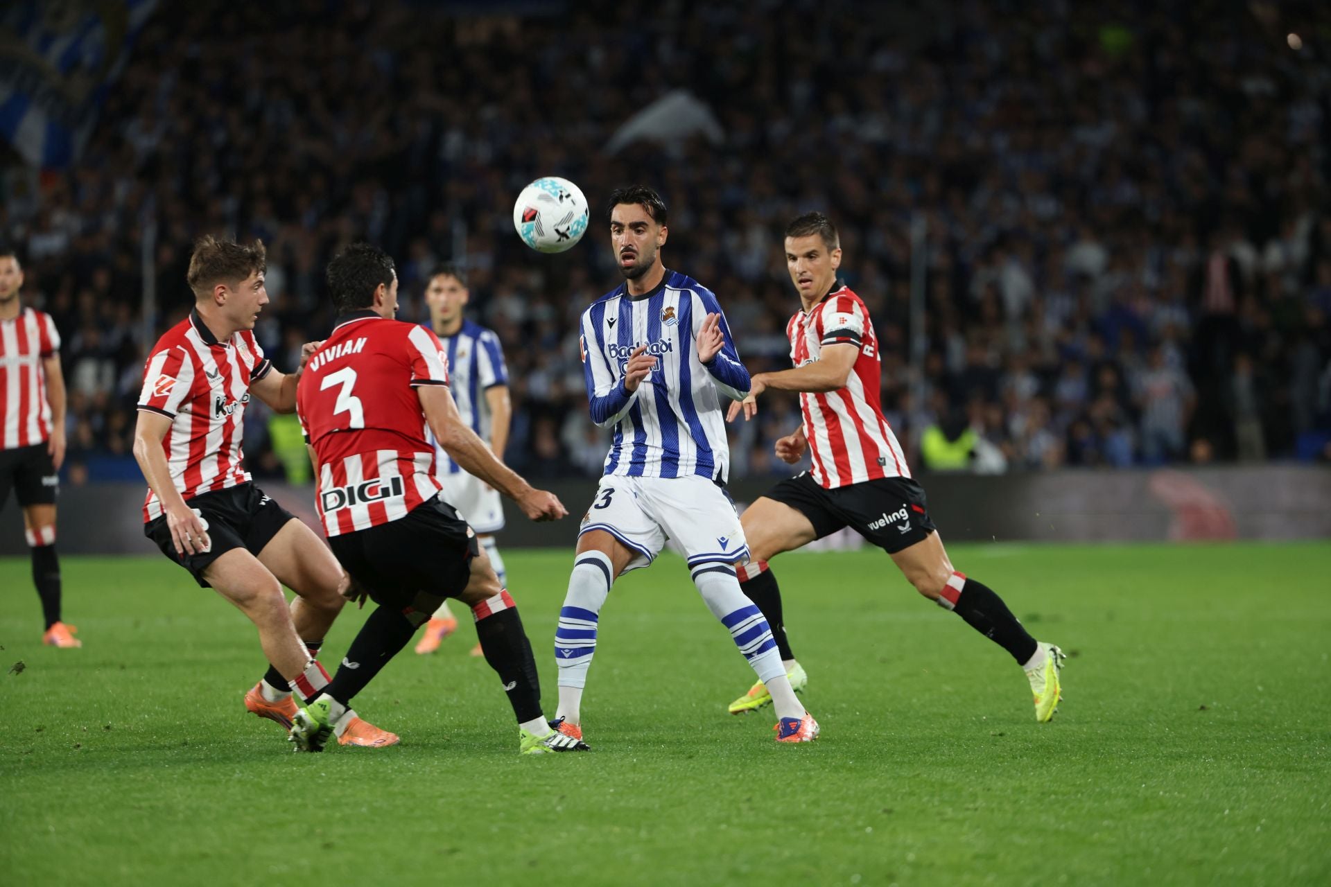 Las mejores imágenes del derbi de Anoeta