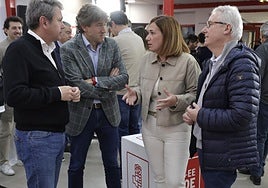 Santano, Andueza, Laborda y Asensio, en el acto de este domingo en Irun.