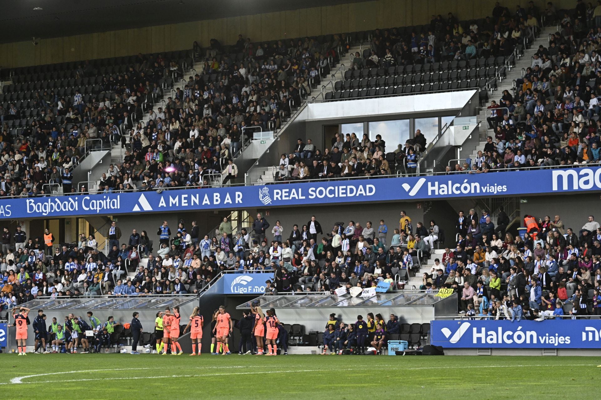 Las mejores imágenes del Real Sociedad - Barcelona