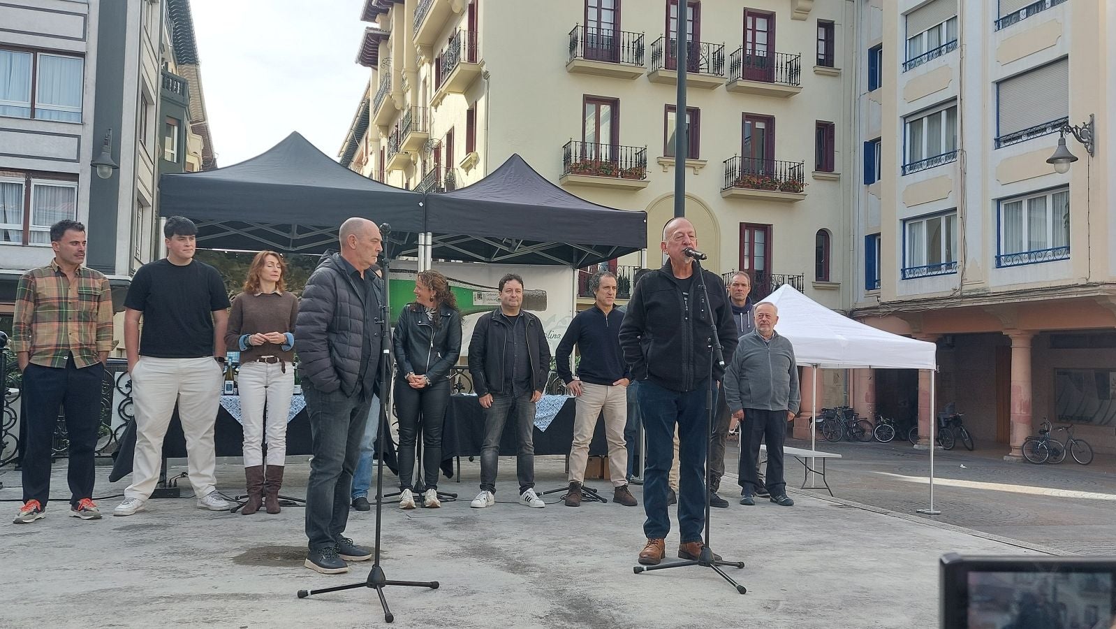 Zarautz brinda por su Txakolin Eguna