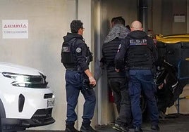 Eric Olhats, a su llegada a los juzgados de Baiona