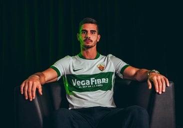 André Silva, del baño en La Concha a golear en Elche