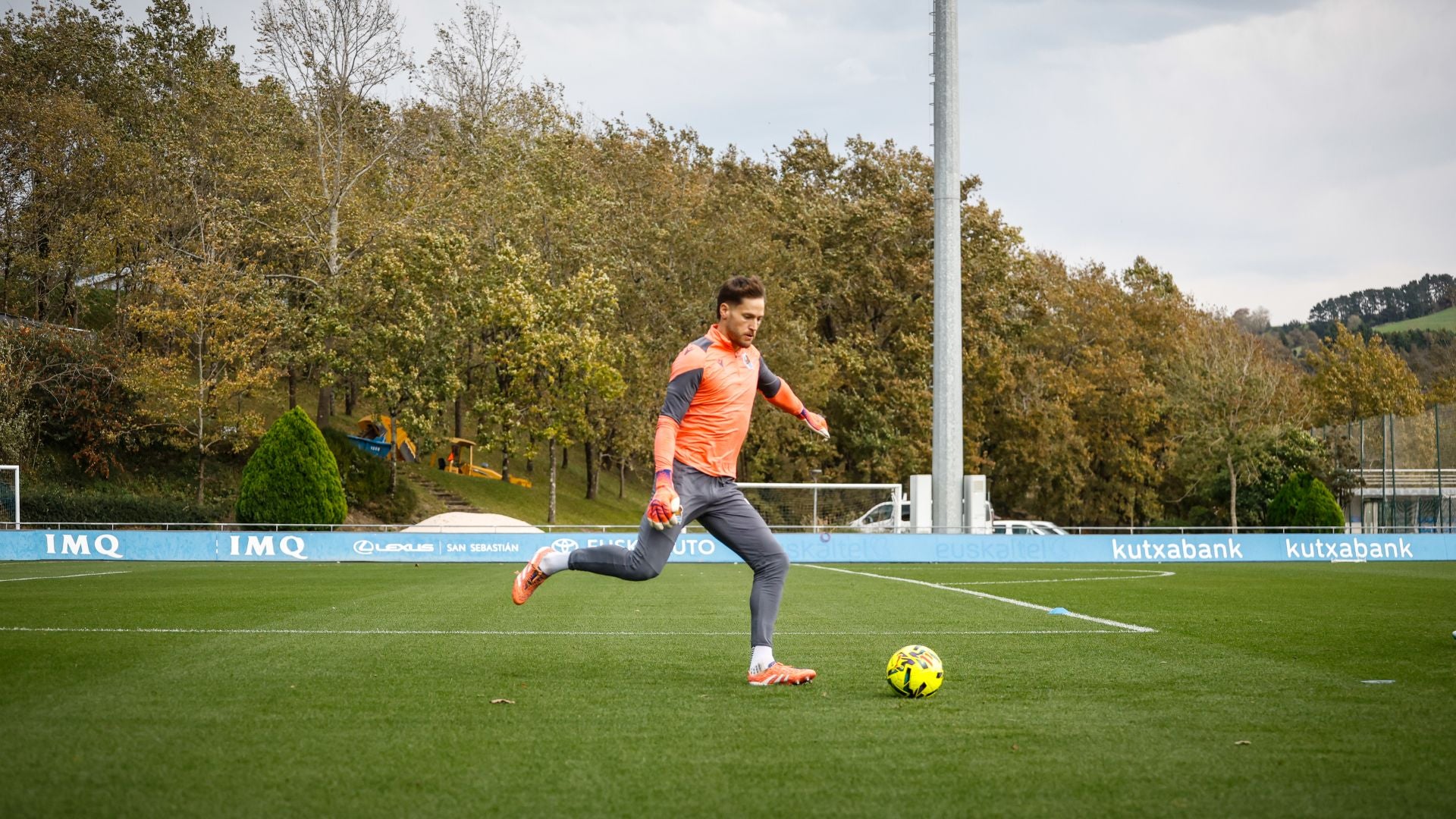 Por un feliz parón de noviembre