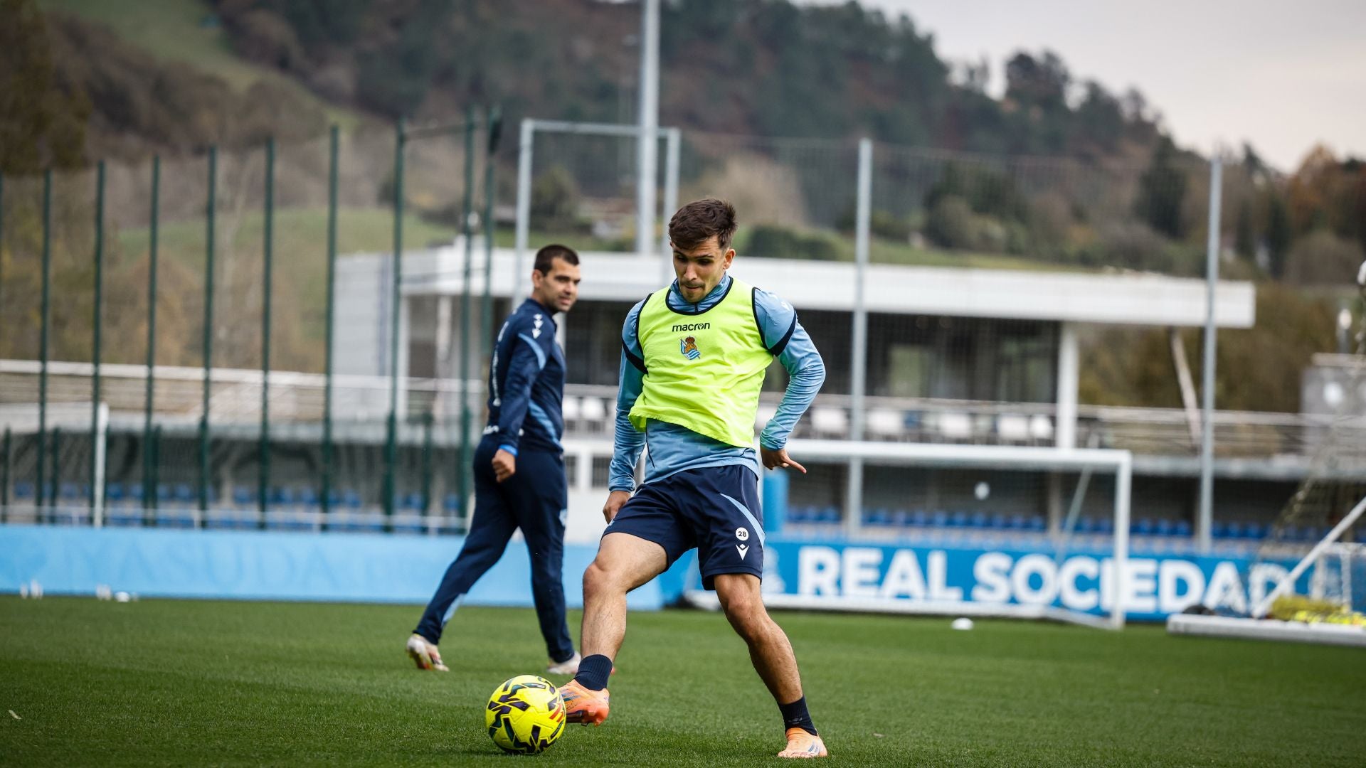 Por un feliz parón de noviembre