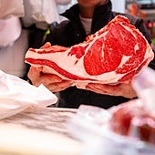 Gana el Euromillones y le compra una carnicería a su vecino «porque quería que abrieran una en su pueblo»