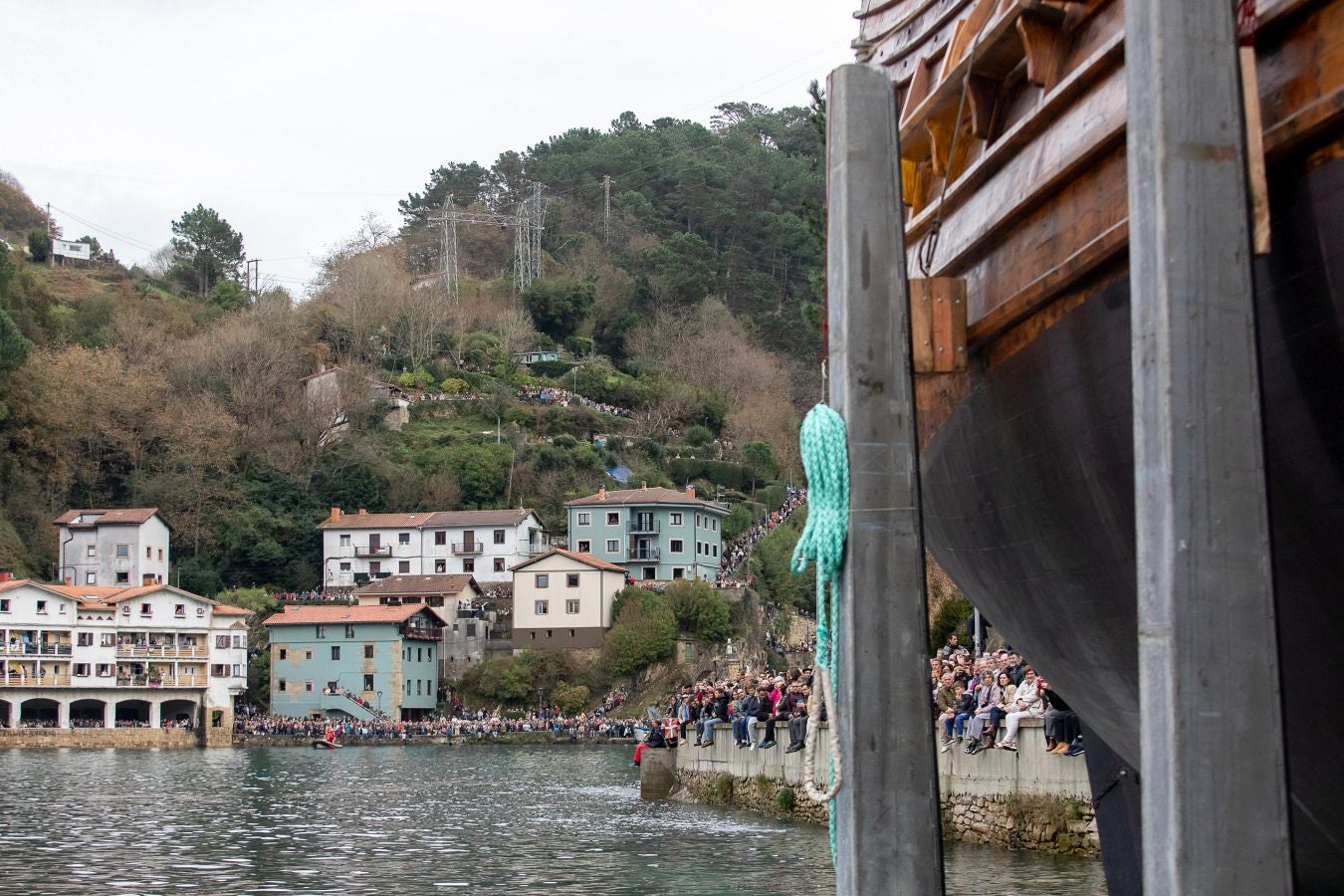 Amplia representación institucional en la botadura de la nao San Juan