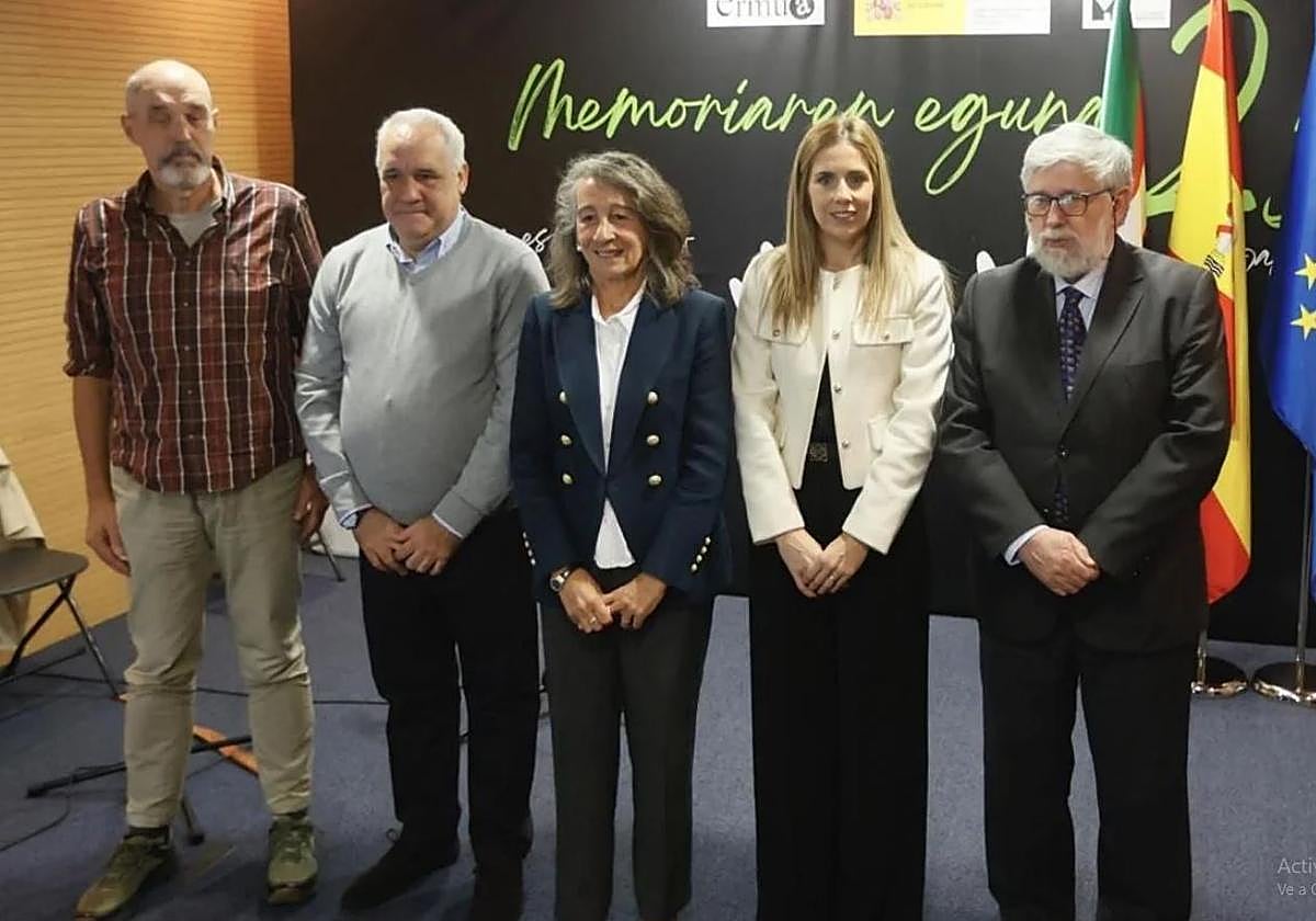 El acto se ha celebrado en Ermua.