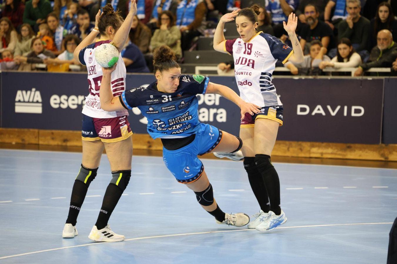 Super Amara Bera Bera 22-19 Dijon