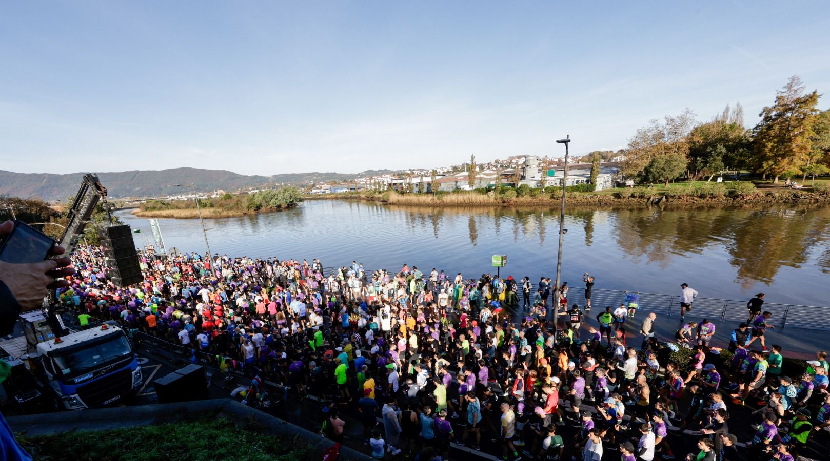 El paso de los corredores por Irun, en imágenes