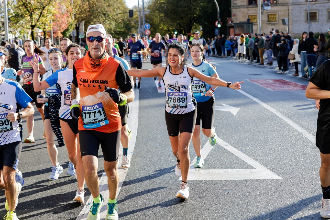 El paso de los corredores por Irun, en imágenes