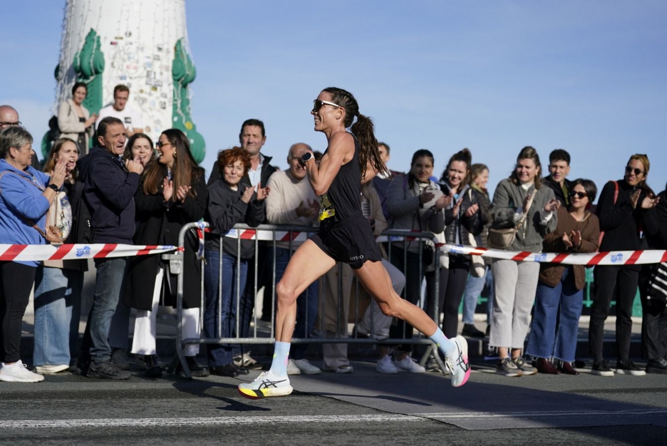 La Behobia - San Sebastián, a su paso por el Kursaal donostiarra