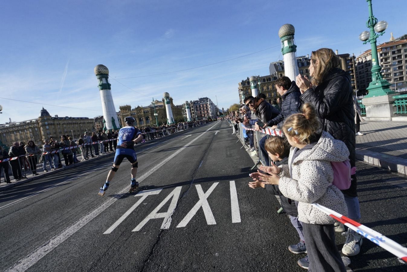 La Behobia - San Sebastián, a su paso por el Kursaal donostiarra
