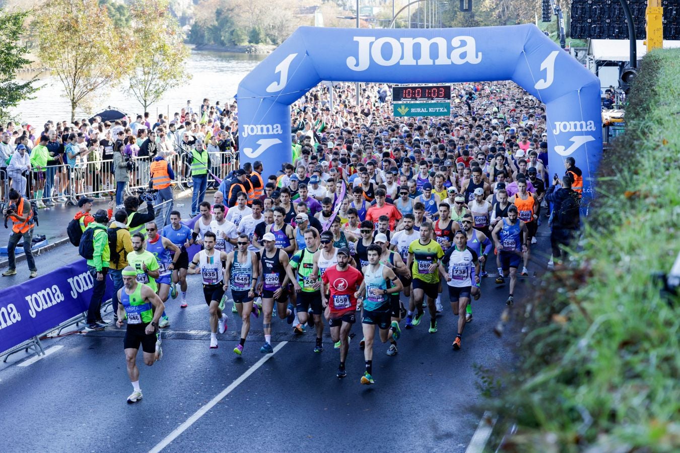 Las salida de la Behobia - San Sebastián, en imágenes