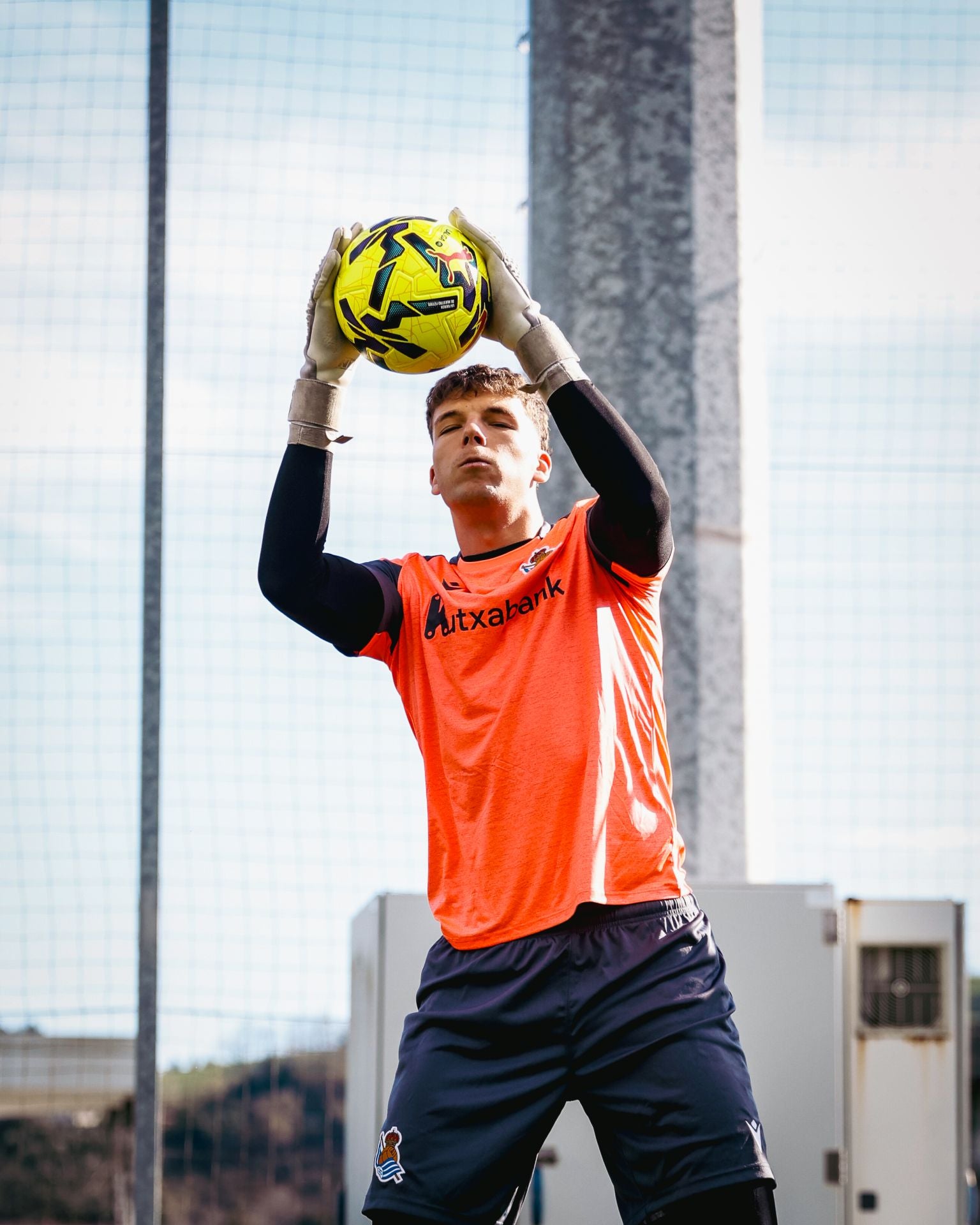 Arranque de una semana distinta bajo mínimos