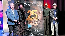 Jesús Cimarro, Ana Belén Marín Arroyo, Giulia Pruneti y Juan Manuel García-Ruiz, ayer en la gala de apertura del festival.