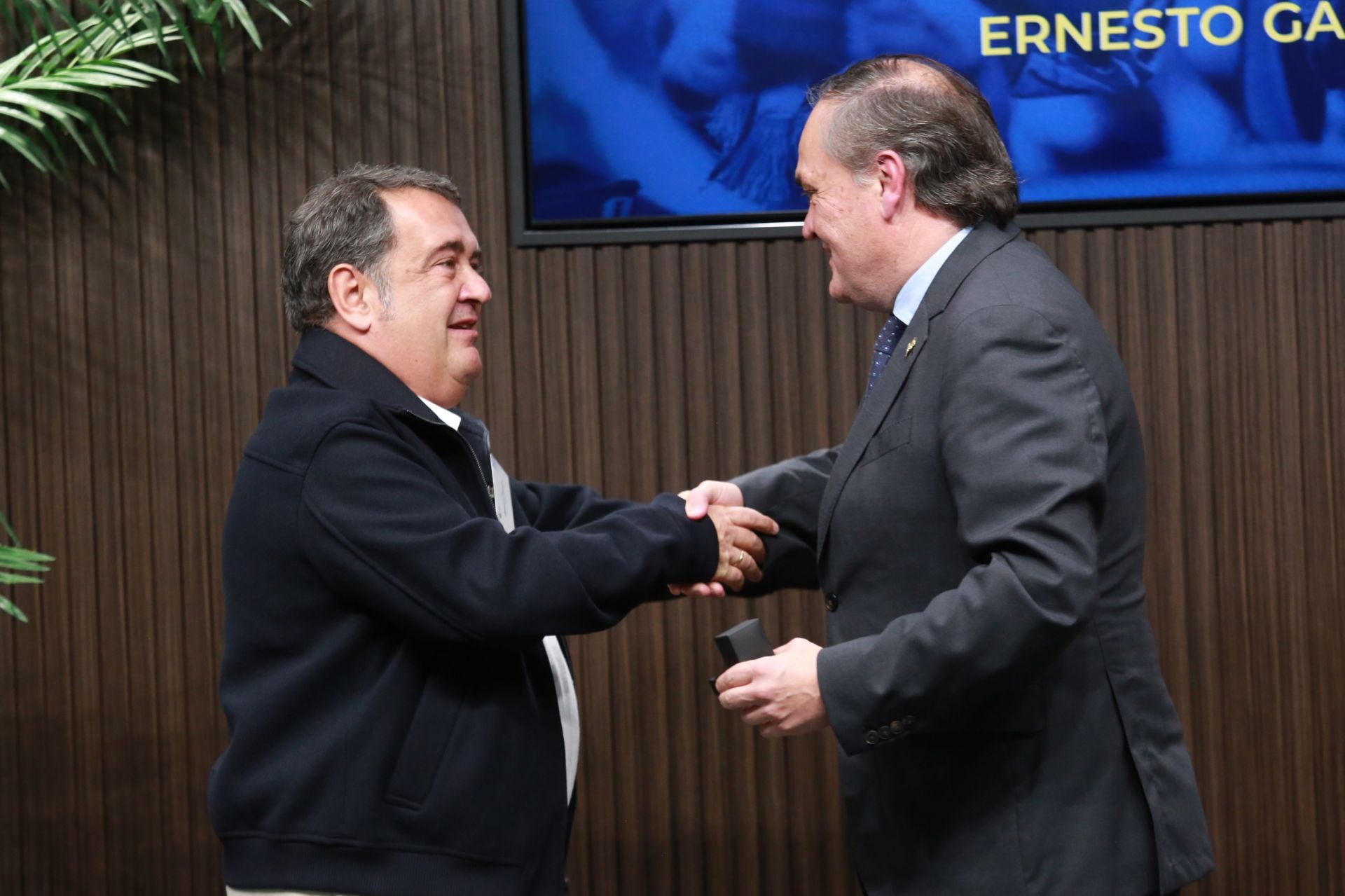 Un emotivo homenaje en Anoeta