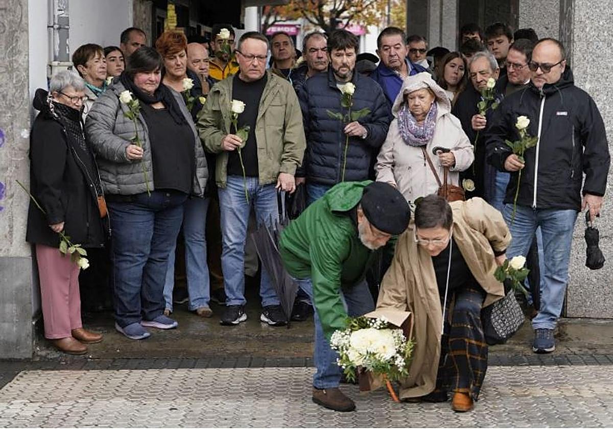 Acto en memoria de Rosa Zarra, el pasado sábado cuando se colocó la placa.