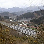 Plataforma del TAV construida en el entorno de Ezkio-Itxaso.