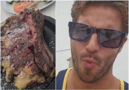 La 'nueva vida' de Maxi Iglesias en Gipuzkoa: txuleta, vistas al mar y mucho verano