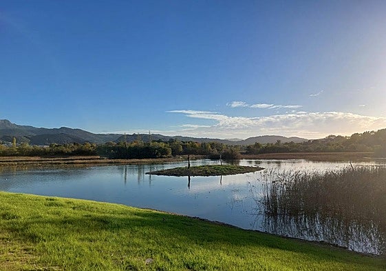 Zona de las marismas de Jaizubia, junto al restaurante Beko Errota, que luce tras la actuación llevada a cabo por la Diputación.