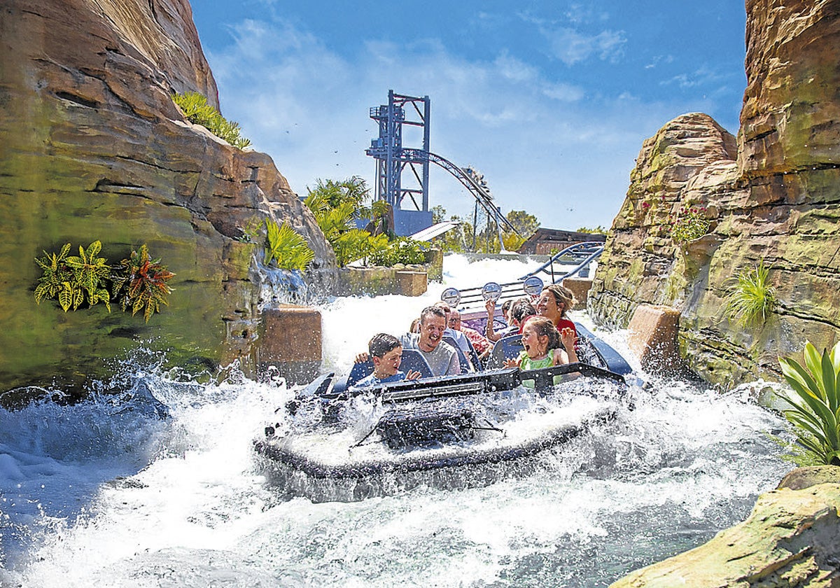 Diversión asegurada. En Futuroscope, además de las imá-genes y proyecciones hay atracciones acuáticas para todos.