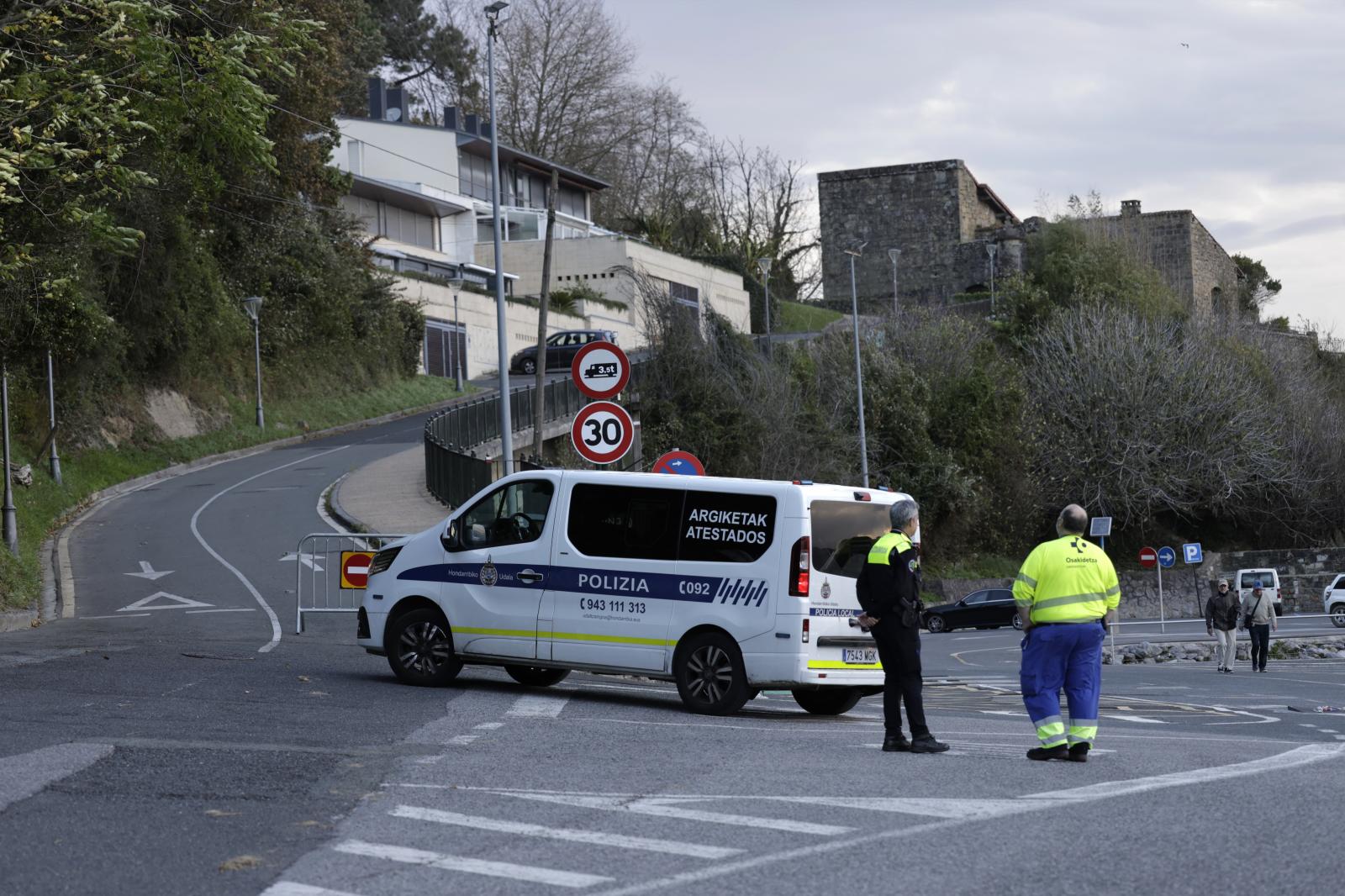 Incendio en el faro de Higuer