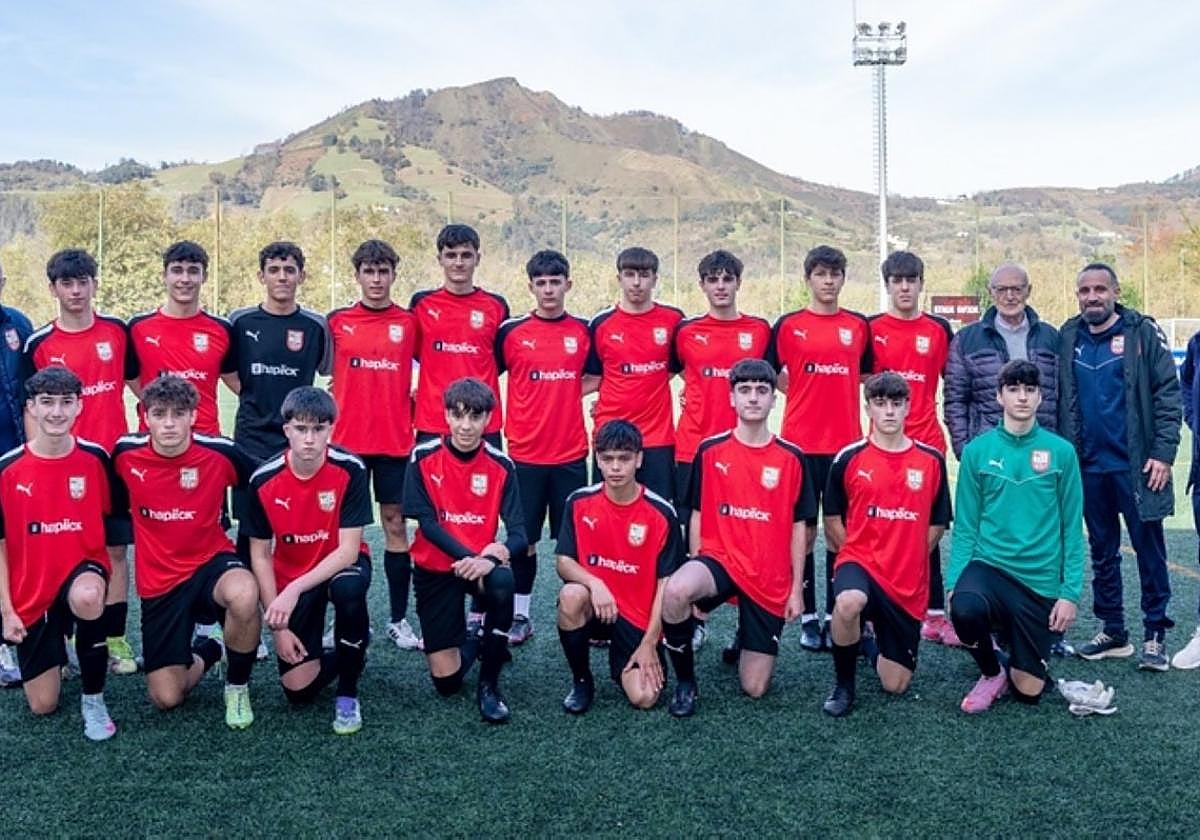 Foto oficial del Urki Hapiick, que recibe al Bergara este mediodía.