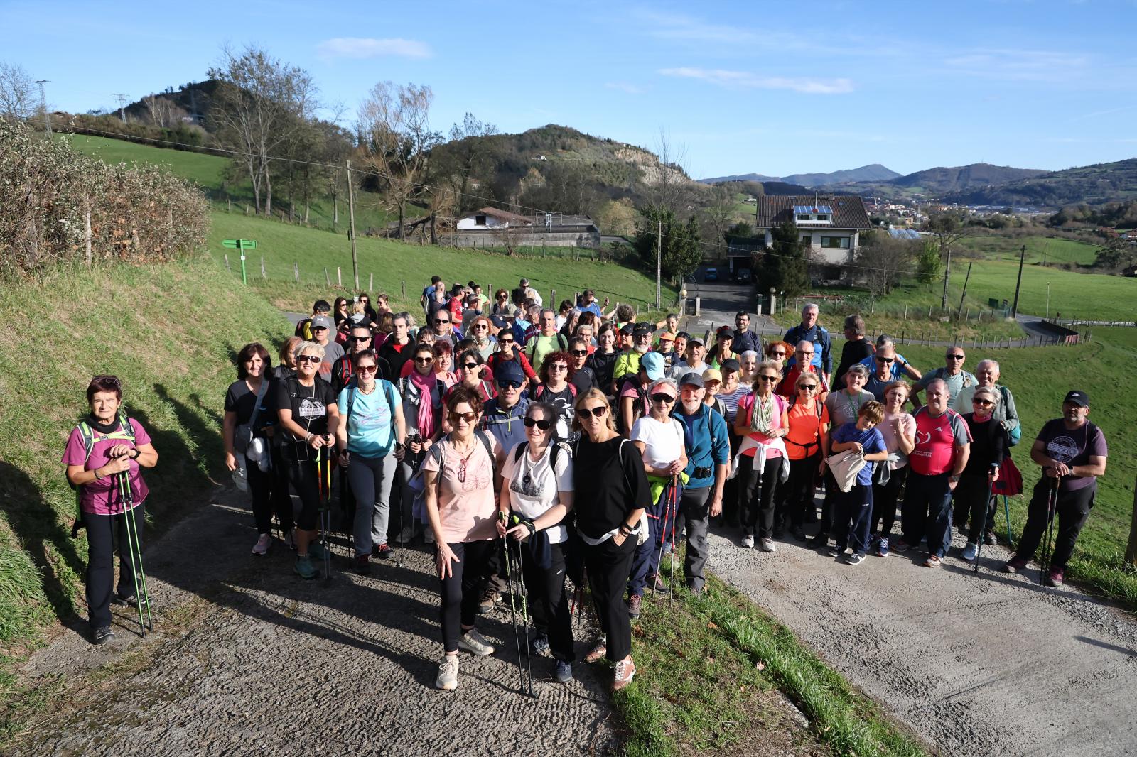 Éxito de la salida al Buruntza con Mendira