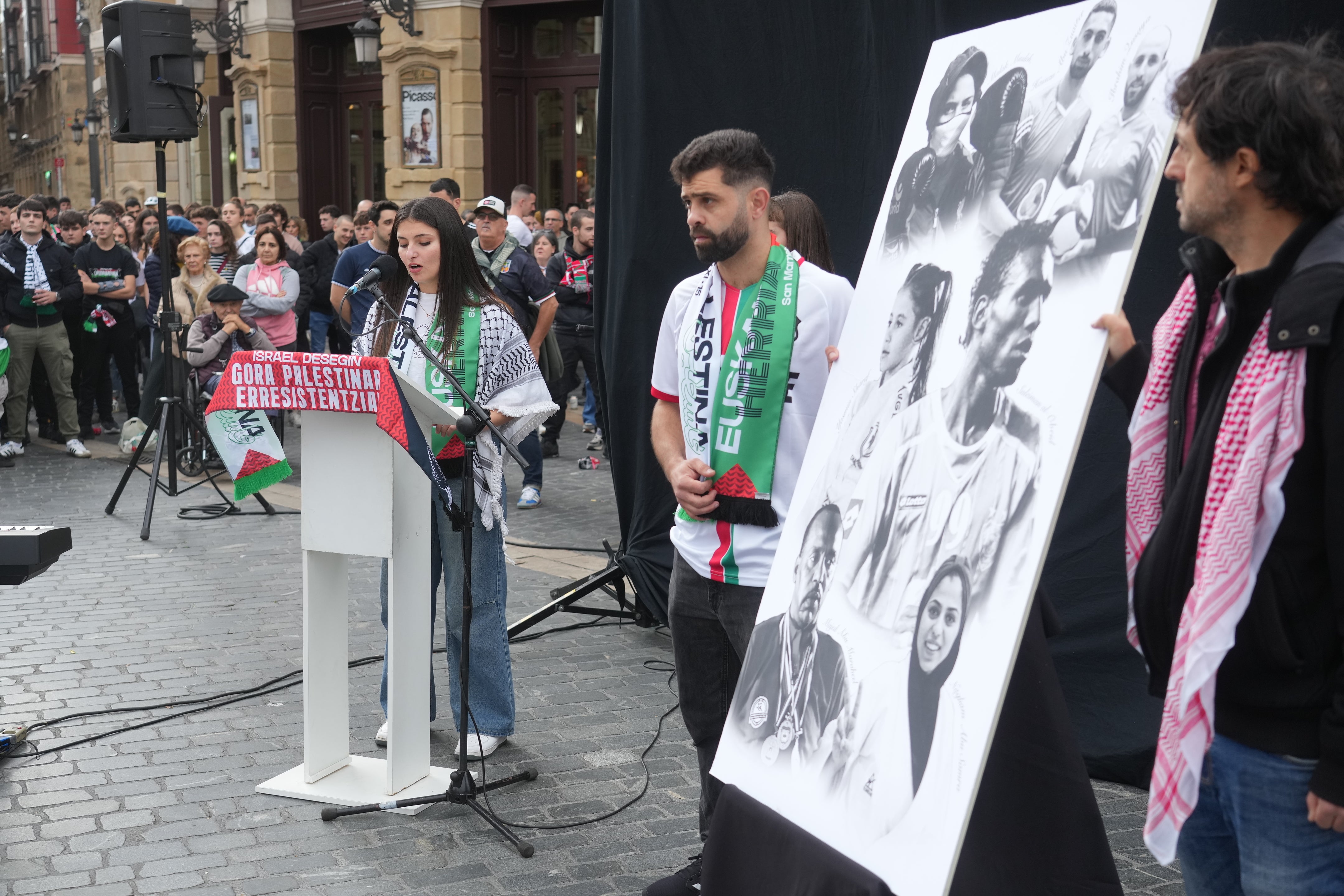 Las mejores imágenes de la fiesta por Palestina en Bilbao