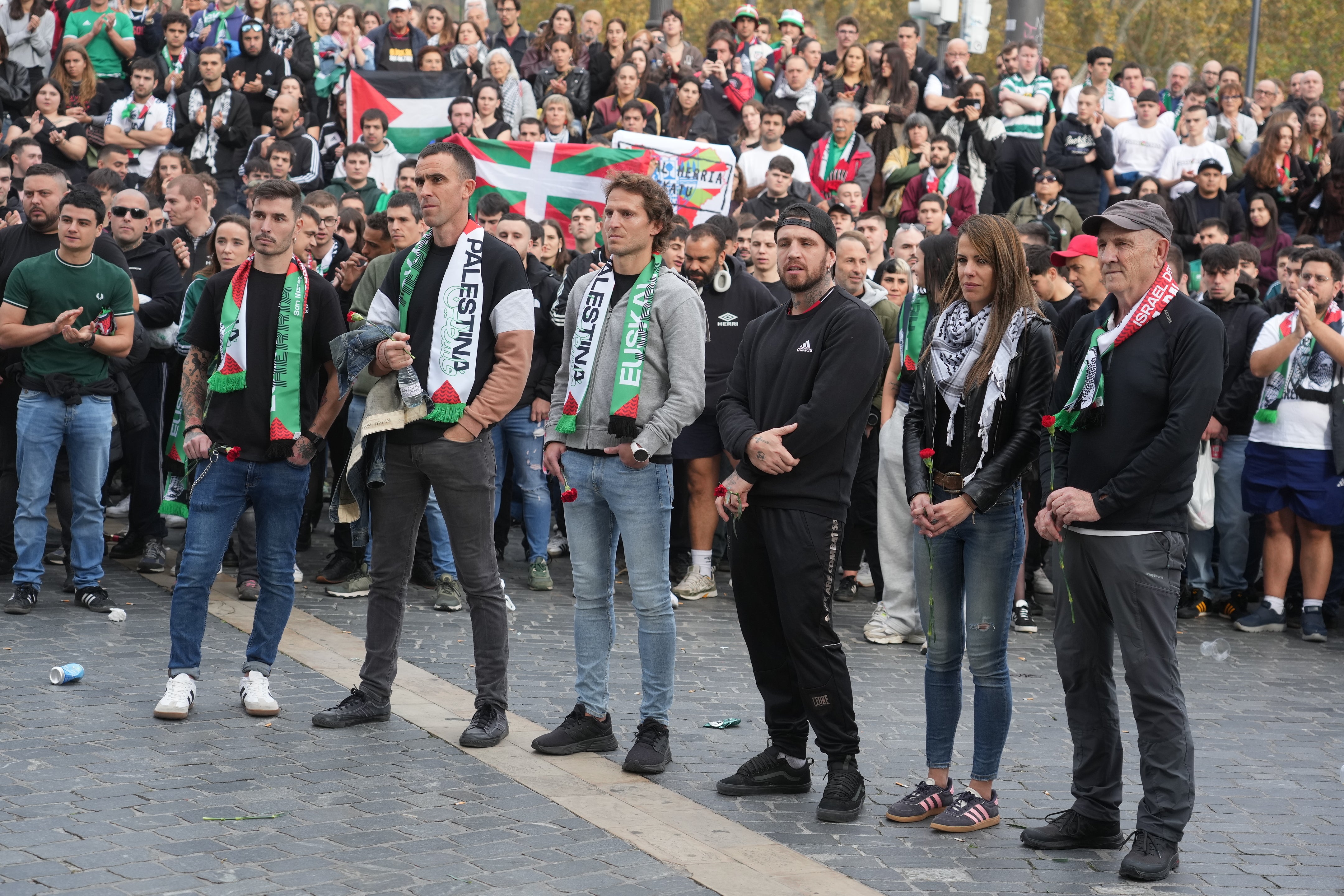 Las mejores imágenes de la fiesta por Palestina en Bilbao