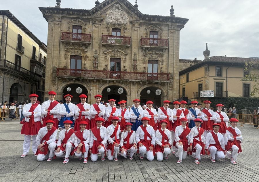 Emotiva arku dantza intergeneracional