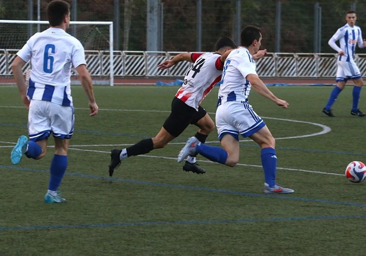 Mutriku y Amaikak Bat no logran pasar del empate en sus feudos y siguen en los puestos de peligro