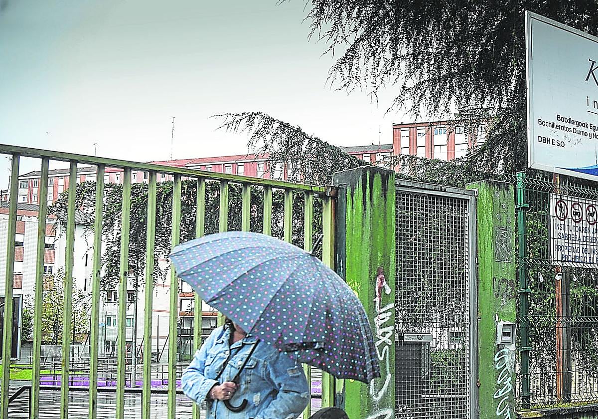 La Fiscalía de Menores investiga otro acoso a un profesor en un instituto de Santurtzi