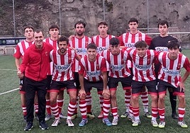 Integrantes del equipo del Pasaia de Tercera División.