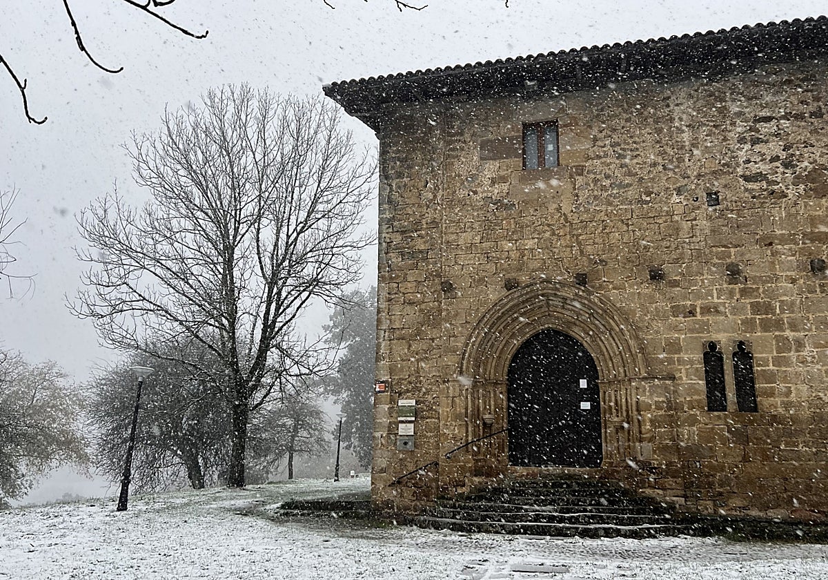 Primeras imágenes de postal en las cimas de Urola Garaia