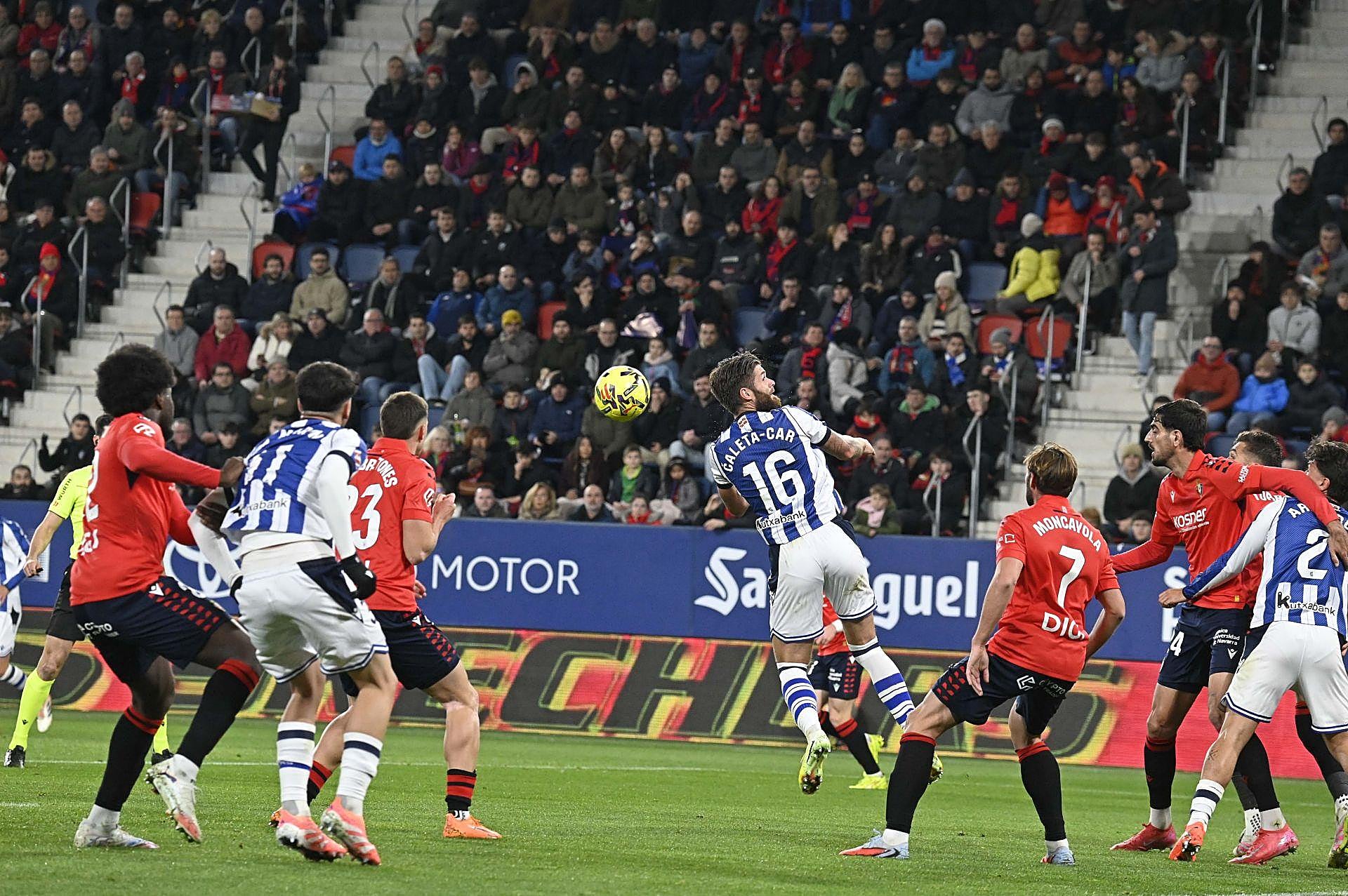 Las mejores imágenes del Osasuna - Real Sociedad