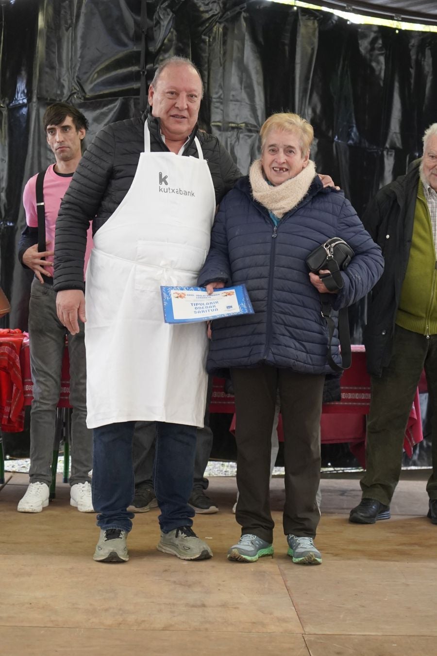 Odolkia, babarrunak eta ardoa nagusi Ormaiztegin