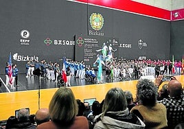 La Internacional aboga en Bilbao por la unión de la pelota