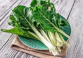 La limpieza de las acelgas paso a paso