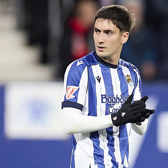 Jon Gorrotxategi toma el mando de la Real Sociedad